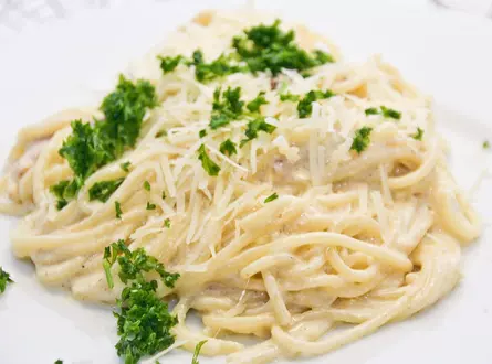 Спагетти алла карбонара со сливками