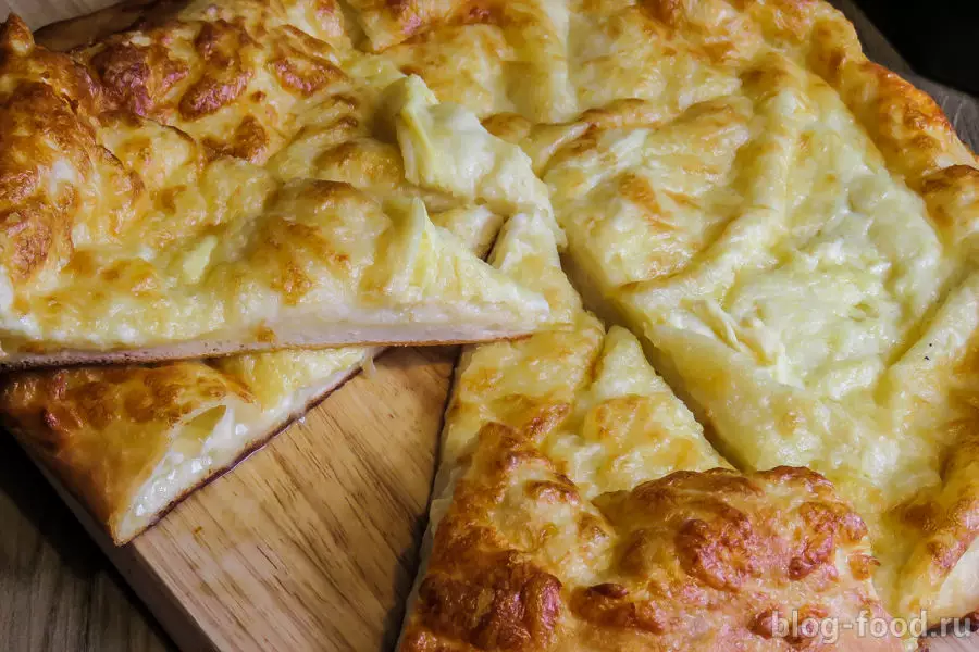 Хачапури по-мегрельски