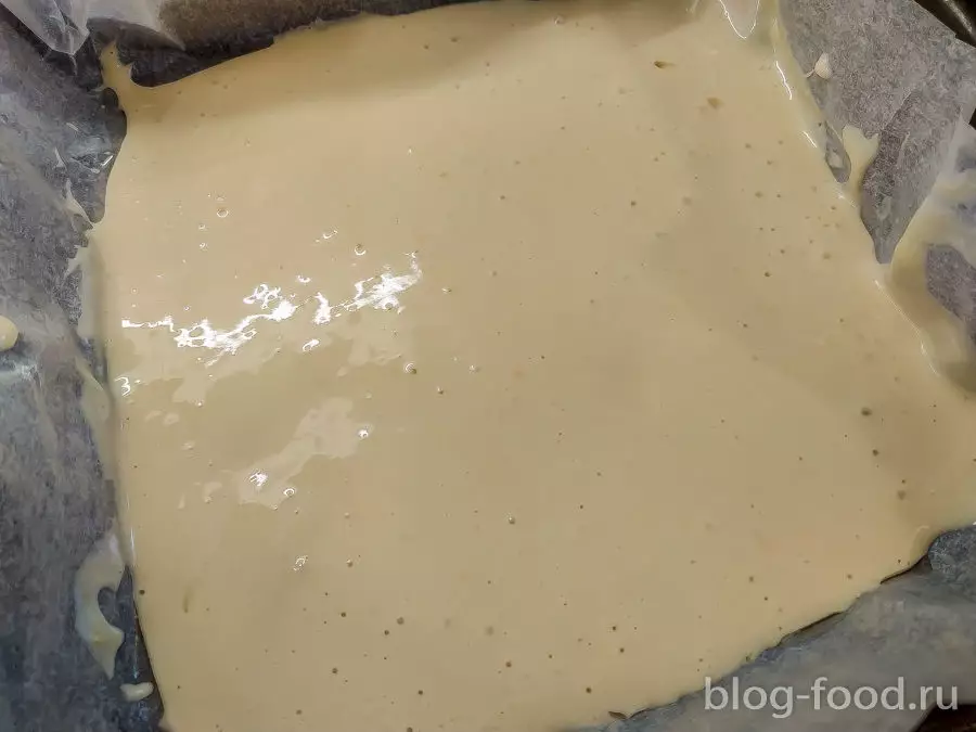 Пирог с индейкой, брюссельской капустой и яйцом