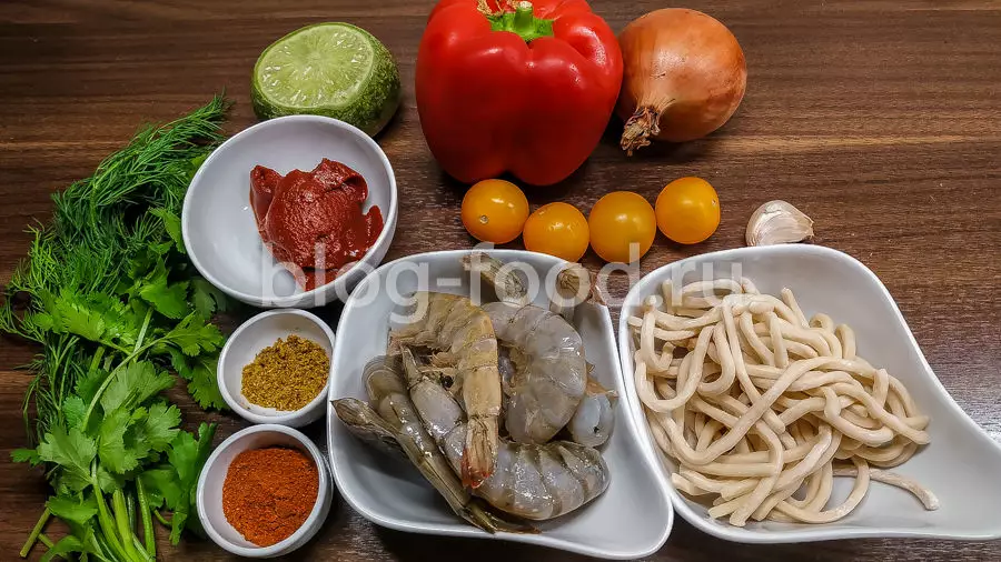Лагман с креветками