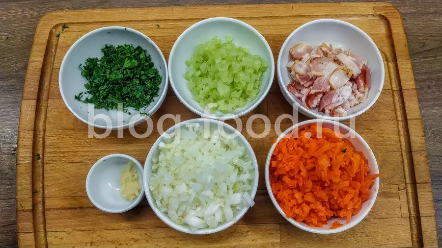 Чечевичный суп с мясом