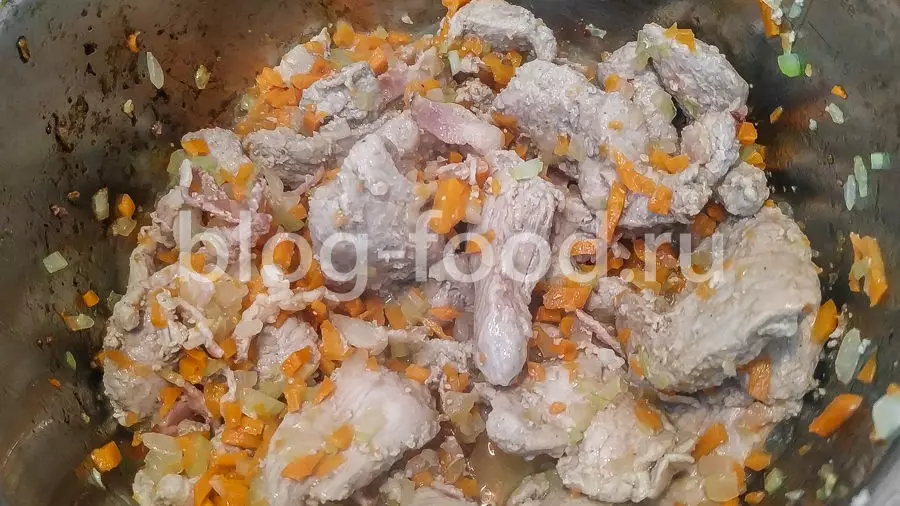 Чечевичный суп с мясом