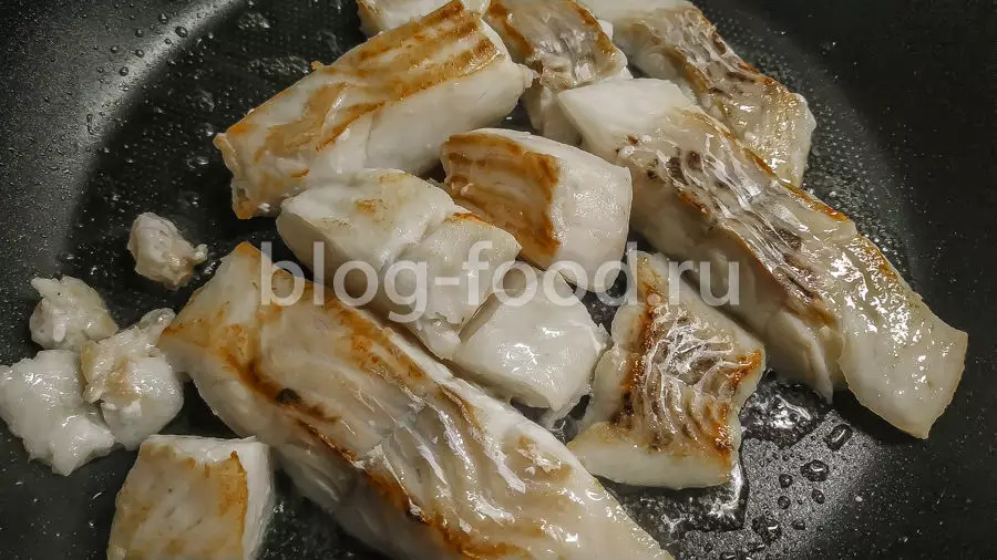 Мисо с рисом, грибами и рыбой