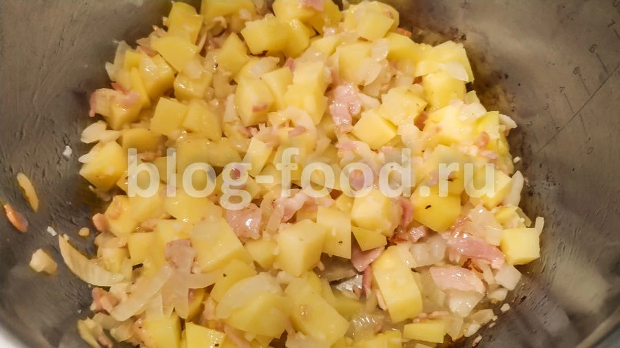 Картофельный суп с беконом и сливками