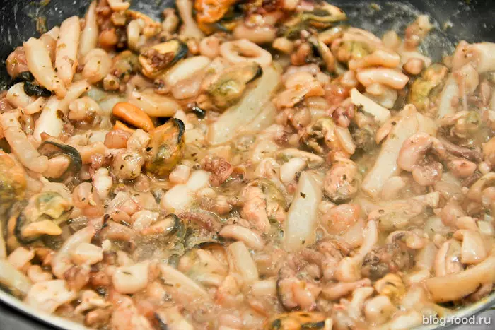 Спагетти с морепродуктами