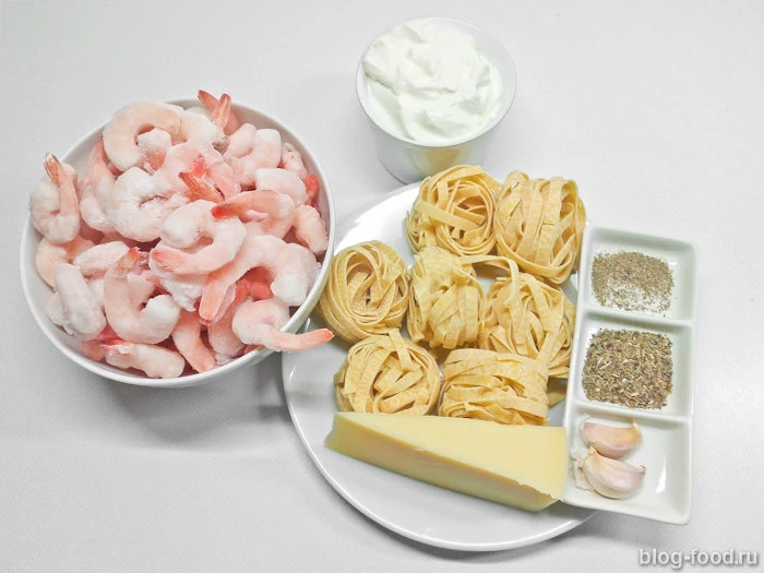 Паста с креветками и шампиньонами, пошаговый рецепт на ккал, фото, ингредиенты - Victoria