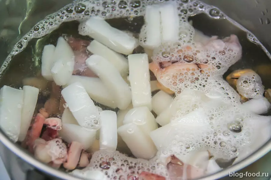 Паэлья с морепродуктами по-домашнему