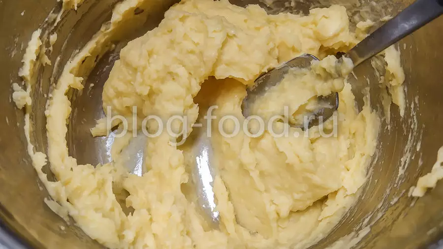 Картофельный пирог с морепродуктами