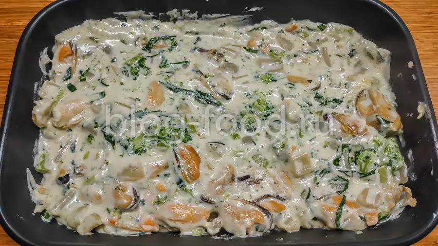 Картофельный пирог с морепродуктами