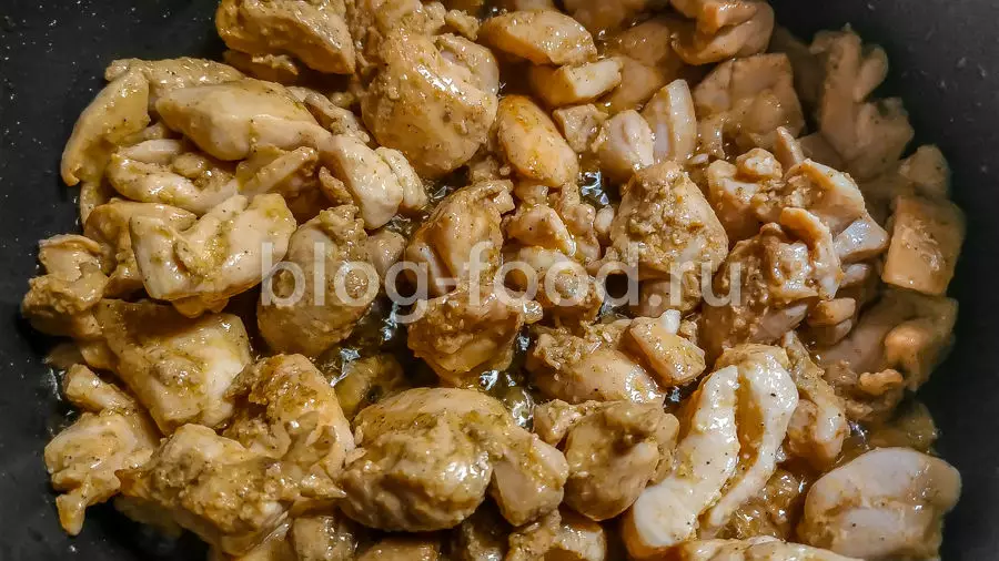 Рагу из курицы с картошкой и нутом
