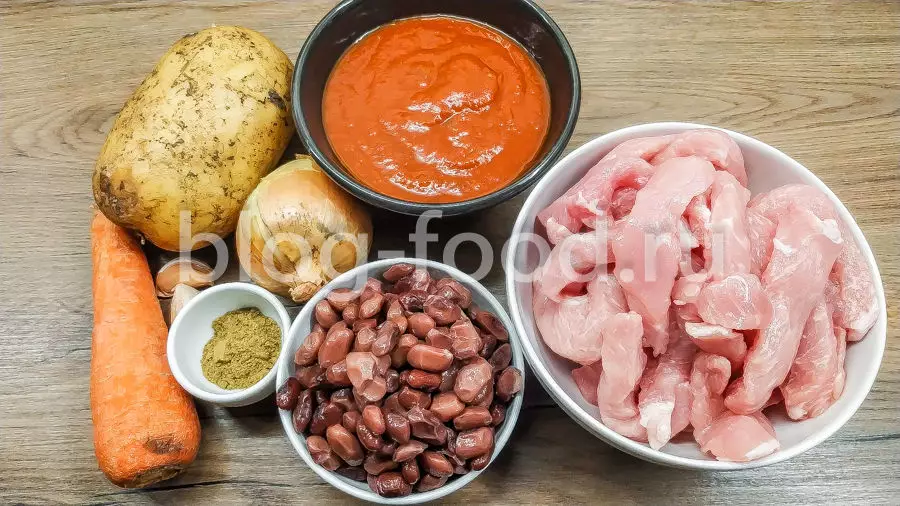 Жаркое с картошкой и фасолью