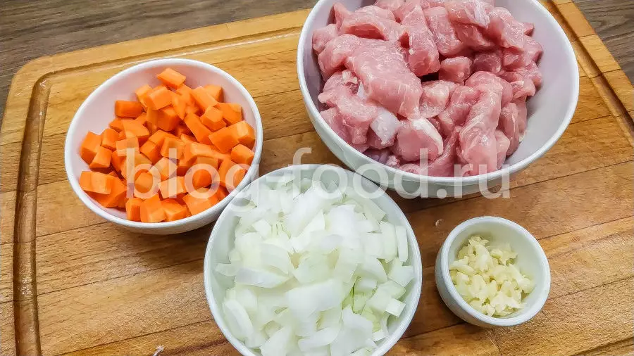 Жаркое с картошкой и фасолью