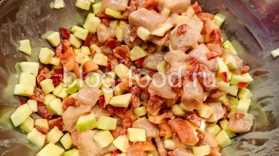 Овощная запеканка с курицей