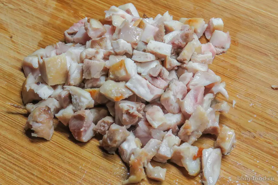 Оливье с раковыми шейками