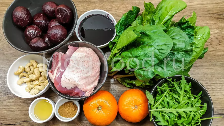 Салат из утки с мандаринами