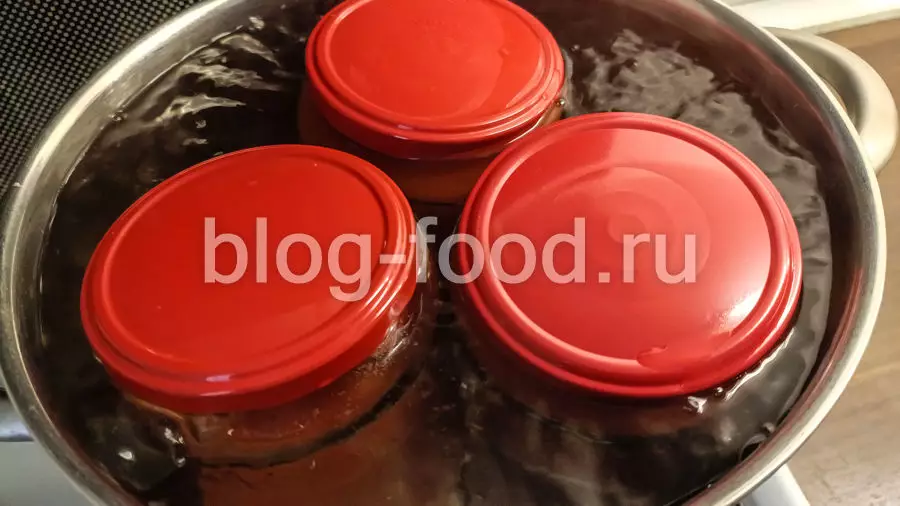 Томаты в собственном соку