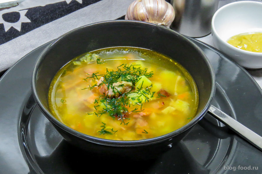 Гороховый суп на свиных ребрышках