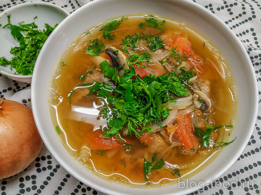 Вьетнамский суп с говядиной и лапшой