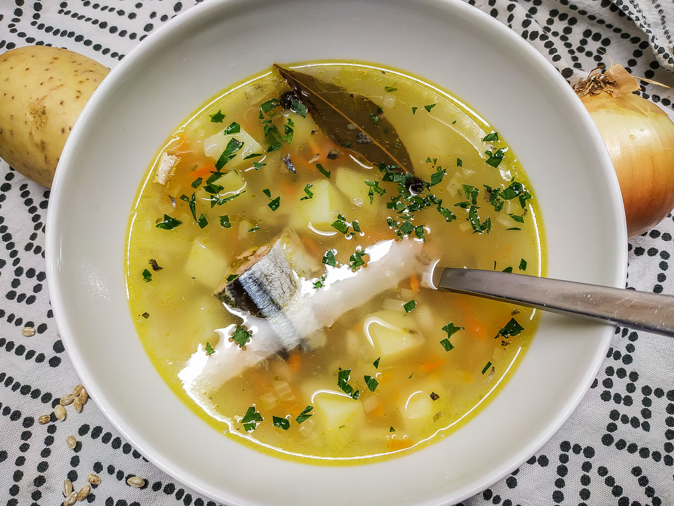 Рыбный суп с креветками