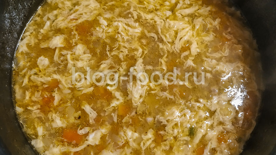 Грузинский куриный суп с кукурузной крупой