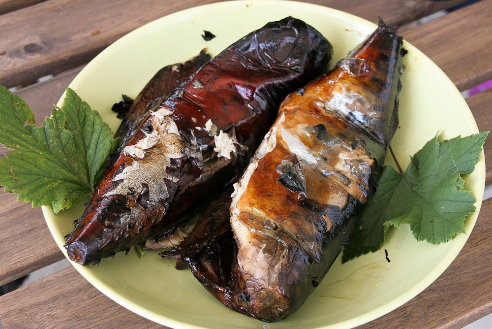 Рыба горячего копчения - пошаговый рецепт с фото