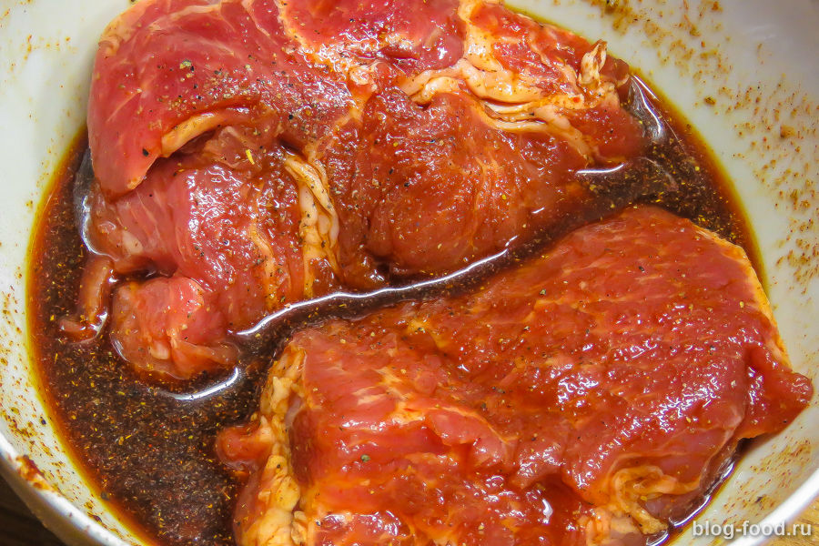 Свинина в соевом соусе, жаренная на сковороде – пошаговый рецепт приготовления с фото