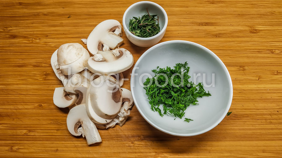 Куриный бургер с грибами